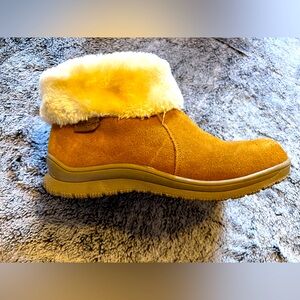 Women’s Minnetonka Ankle Boot